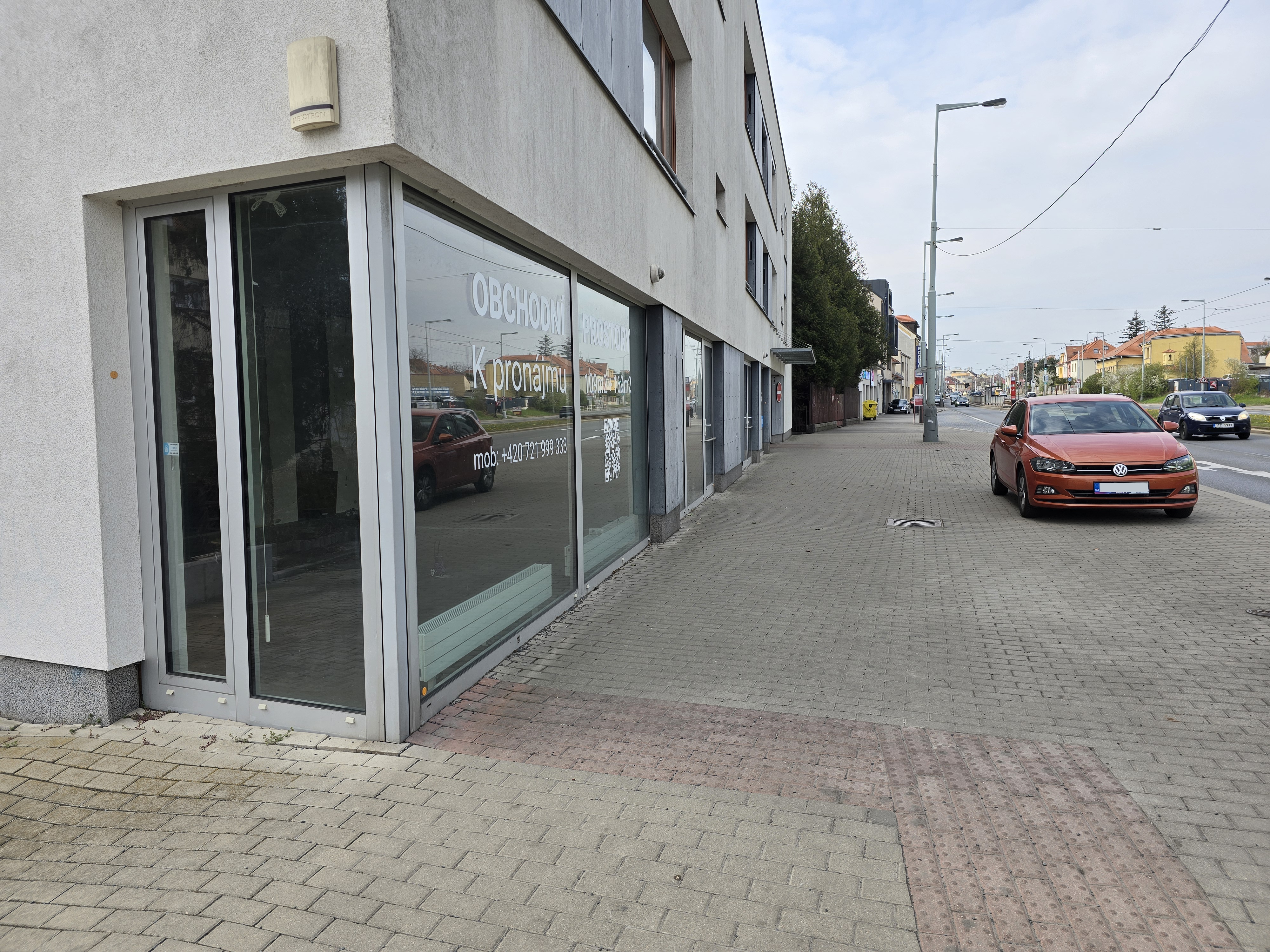 Interiér obchodního prostoru v Praze 6 – Břevnov